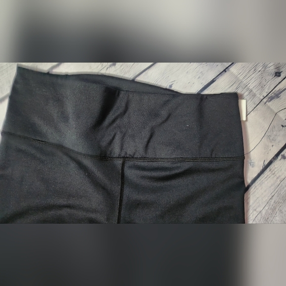 Spyder Women's Black Active Leggings Pants Sz Large - Picture 2 of 4